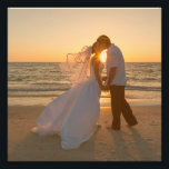 Orange Tinted Wedding 8"x8" Fotodruck<br><div class="desc">Eine quadratische 8"x8" Foto-Erweiterung druckt Wandkunst. Fügen Sie Ihren eigenen personalisierten Text zu einer personalisierten Touch. Wenn Sie ein Landschafts- oder Porträtbild-Foto haben,  können Sie entweder das Bild im Voraus schneiden oder die Dynamikfunktion direkt hier im System nutzen. Sie können die Deckkraft des orangefarbenen Overlays ändern.</div>