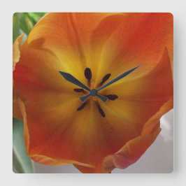 Orange Tulip Bloom Kitchen Quadratische Wanduhr