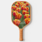 Orange Tulip Blooms mit Namen Floral Pickleball Schläger (Vorderseite)