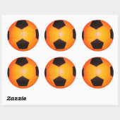 Orange und Black Soccer Ball Runder Aufkleber (Blatt)