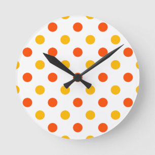 Orange und gelbe Punkte auf Weiß Runde Wanduhr