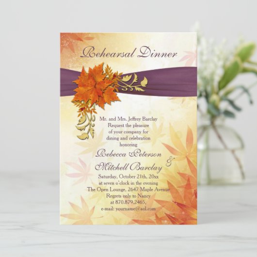 Orange und gold Autumnal Blätter Probe Abendessen Einladung (Stehend Vorderseite)