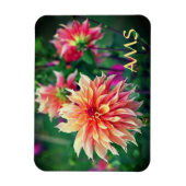 Orange und Pink Dahlia Blume Initials Magnet (Vertikal)