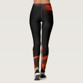 Orange und schwarzes Feuer-abstrakte Leggings (Rückseite)
