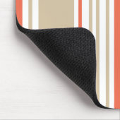 Orange und Tan Moderne Streifen Mousepad (Ecke)