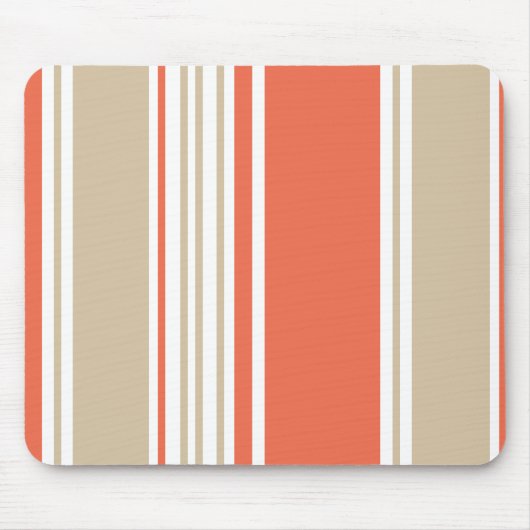 Orange und Tan Moderne Streifen Mousepad (Vorne)