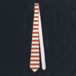 Orange und Weiß, horizontal gestreift Krawatte<br><div class="desc">Schau in dieser Krawatte mit verbrannten orangen und weißen Streifen in horizontaler Richtung.</div>
