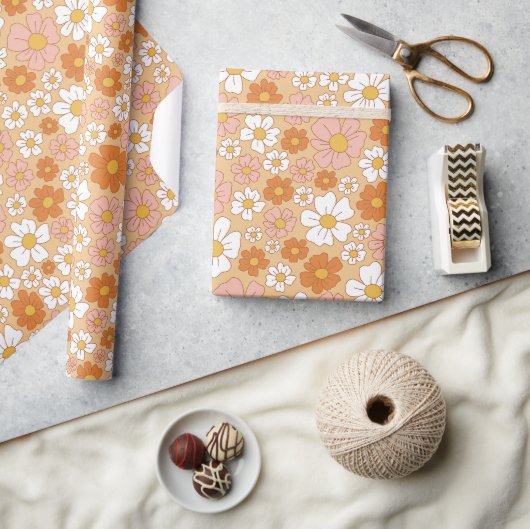 Orange und Weiße Blüten Geschenkpapier (Kunsthandwerk)