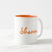 Orange und weiße Tasse des personalisierten Tones (VorderseiteRechts)