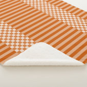 Orange- und Weißgeometrische Schachbrett und Strei Sherpadecke (3/4)