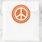 Orange und White Retro Polka Dot Peace Symbol Runder Aufkleber (Tasche)