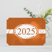 Orange & White Floral Button 2025 Graduation Party Einladung (Stehend Vorderseite)