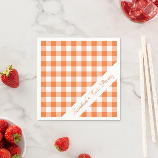 Orange White Gingham Pattern Personalisiertes Part Serviette (Beispiel)