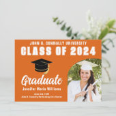 Orange White Graduate Bold 2023 Graduation Party Ankündigung (Stehend Vorderseite)