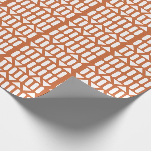 Orange White Modern Geometric Geschenkpapier (Ecke)