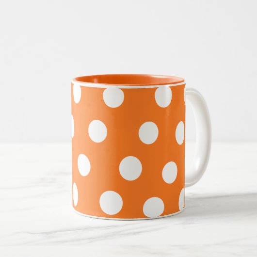 Orange & White Polka dot Tasse (VorderseiteRechts)