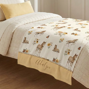 Orange Wildblumen-Pferd-Monogramm-Muster Sherpadecke