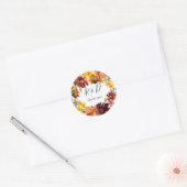 Orange & Yellow Fall Floral Monogram - Klasse Runder Aufkleber (Umschlag)