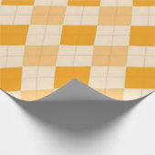 Orange Yellow Tan Raute Kariertes Design Geschenkpapier (Ecke)