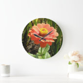 Orange Zinnia Blume Wall Clock Große Wanduhr (Zuhause)