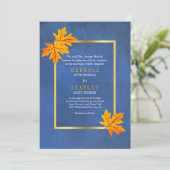 Orangefarbene Ahorn-Blätter auf Hochzeit mit blaue Einladung (Stehend Vorderseite)