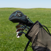 Orangefarbene Augen, cooles Fell: Der blendende Fu Golf Headcover (In SItu)