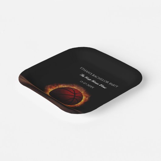 Orangefarbene Basketballmeisterin Pappteller (Gewinkelt)