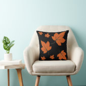 Orangefarbene Blätter im Herbstmuster Kissen (Stuhl )