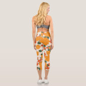 Orangefarbene Blume, Blumenmuster, Muster von Blum Capri Leggings (Rückseite)