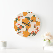 Orangefarbene Blume, Blumenmuster, Muster von Blum Große Wanduhr (Zuhause)