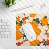 Orangefarbene Blume, Blumenmuster, Muster von Blum Mousepad