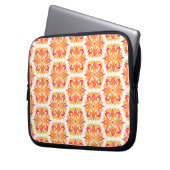 Orangefarbene Blume, Muster von Blume, Muster von Laptopschutzhülle (Vorderseite Links)