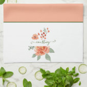 Orangefarbene, blumengeschmückte personalisierte K Geschirrtuch (Gefaltet)