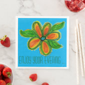 Orangefarbene Blüte mit dunkelgrün und blau Serviette (Beispiel)