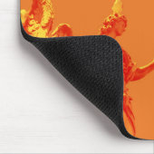 Orangefarbene digitale Kunst mit Skulpturen Mousepad (Ecke)