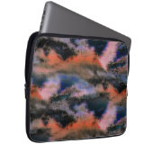 Orangefarbene dunkle Wolken Textur drizzed Offset Laptopschutzhülle (Vorne Rechts)