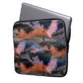 Orangefarbene dunkle Wolken Textur drizzed Offset Laptopschutzhülle (Vorderseite Links)