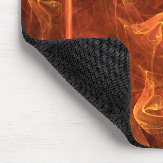 Orangefarbene Flammen über Abstrakte schwarze Arma Mousepad (Ecke)