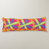 Orangefarbene Formen Seitenschläferkissen (Rückseite)