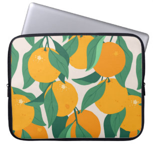 Orangefarbene Früchte und Blätter nahtlos Laptopschutzhülle