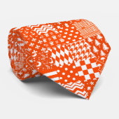 Orangefarbene, gelbe Muster - Design Krawatte (Gerollt)