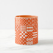 Orangefarbene, gelbe Muster - Design Tasse (Zentrum)