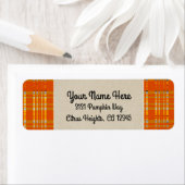 Orangefarbene Karierte und braune Kraft-Rustikale (Insitu)