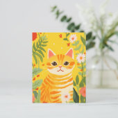 Orangefarbene Katze im Garten Postkarte (Stehend Vorderseite)