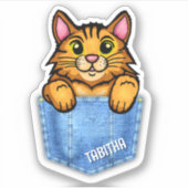 Orangefarbene Katze in Imitaten Denim Pocket mit I Aufkleber (Vorderseite)
