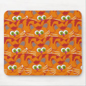 Orangefarbene Katze mit schönen grünen Augen Mousepad (Vorne)