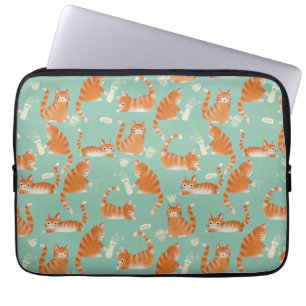 Orangefarbene Katzen, die sich über die Orange Tab Laptopschutzhülle