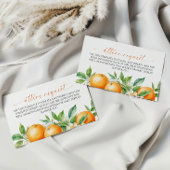 Orangefarbene Kleidungskarte Begleitkarte