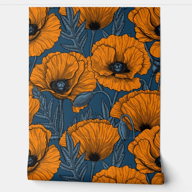 Orangefarbene Mohn in dunkelblau Tapete (Abrollen)
