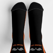 Orangefarbene Rennwagenflaggen - Personalisiert Socken (Oben)